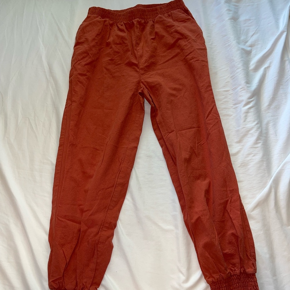 Shein Burnt Orange Size Large Pants with scrunch cuff ankles, Never worn